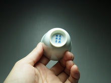 Load image into Gallery viewer, Lionhead Fish Falangcai Porcelain Teacup 珐琅彩江山游金鱼小花神杯 60ml