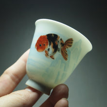 Load image into Gallery viewer, Goldfish Falangcai Porcelain Teacup 珐琅彩江山游金鱼小花神杯 60ml
