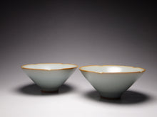 Load image into Gallery viewer, Pair of Matching 60ml Douli Ruyao Teacups 汝窑天青对杯
