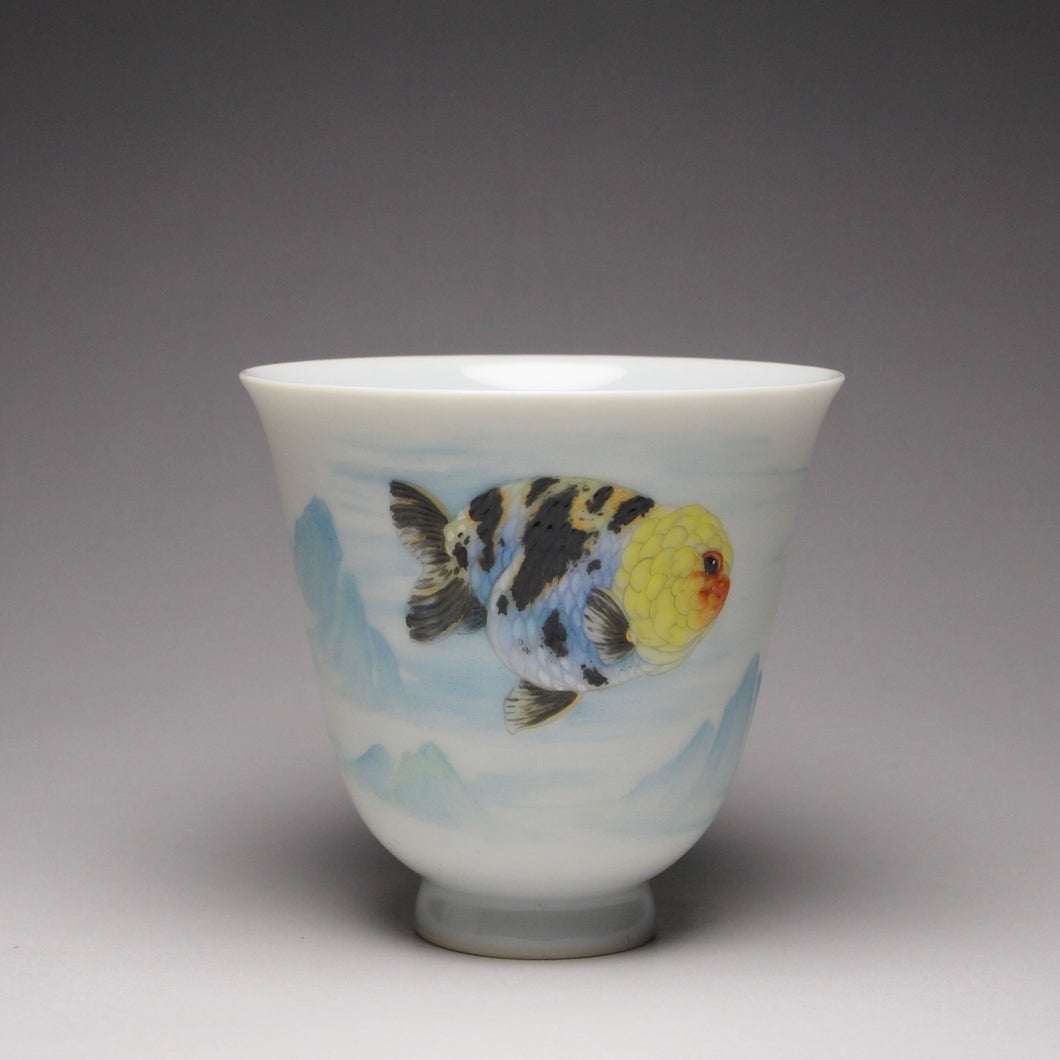 Lionhead Fish Falangcai Porcelain Teacup 珐琅彩江山游金鱼小花神杯 60ml