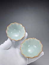 Load image into Gallery viewer, Pair of Matching 65ml Scalloped Azure Ruyao Teacups 天青汝窑十八瓣对杯