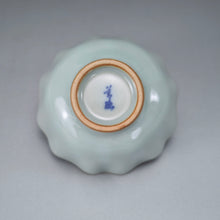 Load image into Gallery viewer, Pair of Matching 65ml Scalloped Azure Ruyao Teacups 天青汝窑十八瓣对杯