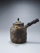 Load image into Gallery viewer, 999 Pure Silver Wabi Sabi Meteorite Series with Gold Plating by Master Hong JinHong 全手工纯银999洪金鸿制大师银侧把壶 175ml