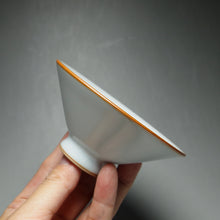 Load image into Gallery viewer, Qinghua Three Fish Moon White Ruyao Teacup 汝窑月白三鱼斗笠杯 70ml