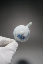 Load image into Gallery viewer, Qinghua Little Bird Jingdezhen Porcelain Teapot 青花写意小高仕壶 70ml