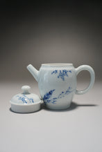 Load image into Gallery viewer, Qinghua Bird on Branch Jingdezhen Porcelain Teapot 青花写意小高仕壶 70ml