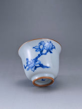 Load image into Gallery viewer, 75ml Qinghua Magnolia Moon White Ruyao Bell Teacup 汝窑青花手绘花卉