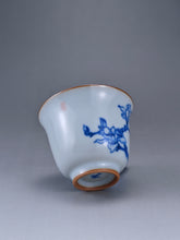 Load image into Gallery viewer, 75ml Qinghua Magnolia Moon White Ruyao Bell Teacup 汝窑青花手绘花卉