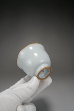 Load image into Gallery viewer, 75ml Flower Goddess Moon White Ruyao Teacup, 月白汝窑花神杯