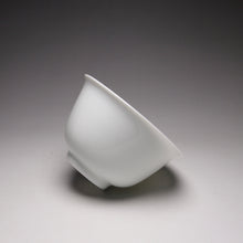 Load image into Gallery viewer, 75ml Tianbaiyou Jingdezhen Porcelain Yashou Teacup 甜白压手杯