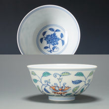 Load image into Gallery viewer, Wood Fired Doucai Flowers Jingdezhen Porcelain Teacup 柴窑斗彩花卉杯 90ml