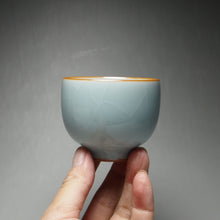 Load image into Gallery viewer, 80ml Straight Wall Royal Jade Ruyao Teacup 汝窑御青直立杯