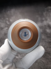 Load image into Gallery viewer, 80ml Ltd. Ed. Ruyao FangHua Master's Teacup 汝窑芳华主人杯