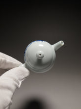 Load image into Gallery viewer, 80ml Fully handmade Qinghua Gaoshi Teapot by Master Kuangshi 艺品青花小高仕壶