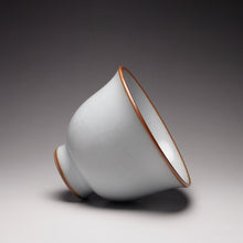 Load image into Gallery viewer, 80ml Moon White Ruyao Flower Goddess Teacup 月白汝窑花神杯