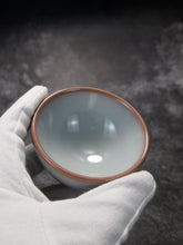 Load image into Gallery viewer, 80ml Ltd. Ed. Ruyao FangHua Master's Teacup 汝窑芳华主人杯