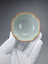 Load image into Gallery viewer, Pair of Matching 50ml Four Lobed Ruyao Teacups 汝窑天青四瓣花对杯