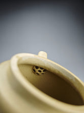 Load image into Gallery viewer, Fully Handmade Benshan Lüni DeZhong Teapot by Hu Manshan 胡漫山本山绿泥德钟 230ml