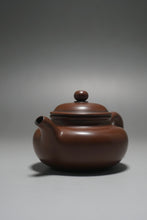 Load image into Gallery viewer, 85ml Little Fanggu Nixing Teapot by Li Wenxin 李文新坭兴扁仿古