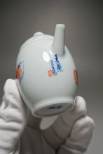 Load image into Gallery viewer, Qinghua Persimmon Jingdezhen Fine Porcelain Teapot by Master KuangShi 青花匡石手绘高士壶-柿子 85ml