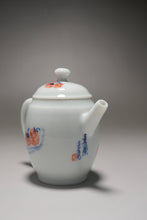 Load image into Gallery viewer, Qinghua Persimmon Jingdezhen Fine Porcelain Teapot by Master KuangShi 青花匡石手绘高士壶-柿子 85ml