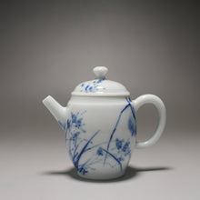 Load image into Gallery viewer, Qinghua Orchid Jingdezhen Fine Porcelain Teapot by Master KuangShi 青花匡石手绘高士壶-兰花 85ml