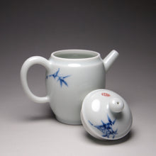 Load image into Gallery viewer, Qinghua Youlihong Bamboo Motif Jingdezhen Porcelain Teapot 青花釉里红高仕壶 85ml
