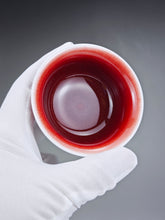 Load image into Gallery viewer, 85ml Langhong Porcelain Yashou Teacup 郎红小压手杯