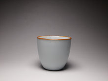 Load image into Gallery viewer, 85ml Moon White Ruyao Hanxiang Teacup 月白汝窑涵香杯