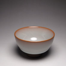 Load image into Gallery viewer, 85ml Ltd. Ed. Ruyao FangHua Master Teacup 汝窑芳华主人杯