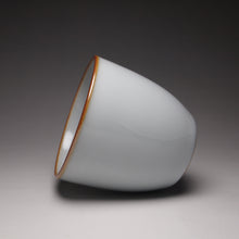Load image into Gallery viewer, 85ml Moon White Ruyao Hanxiang Teacup 月白汝窑涵香杯