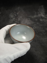 Load image into Gallery viewer, 90ml Zen Series Ruyao Shukou Teacup 汝窑束口悟道杯