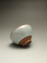 Load image into Gallery viewer, 90ml Ltd. Ed. Ruyao FangHua Hanlu Teacup 汝窑芳华含露杯