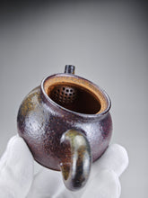 Load image into Gallery viewer, Wood Fired Elegant Nixing Teapot by Li Wenxin 李文新柴烧扁壶 90ml