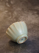 Load image into Gallery viewer, 90ml Renaissance Series Ruyao Lotus Teacup 汝窑复古釉荷瓣杯