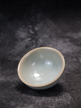 Load image into Gallery viewer, 90ml Ltd. Ed. Ruyao FangHua Champion Teacup 芳华汝窑冠军杯