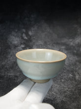 Load image into Gallery viewer, 90ml Ltd. Ed. Ruyao FangHua Champion Teacup 芳华汝窑冠军杯