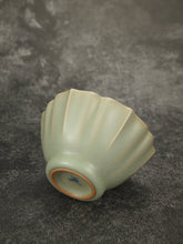 Load image into Gallery viewer, 90ml Renaissance Series Ruyao Lotus Teacup 汝窑复古釉荷瓣杯