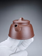 Load image into Gallery viewer, Fully Handmade Laoduanni Yuzhao Teapot by Fan Yunfeng 范云峰老段泥鱼罩 150ml