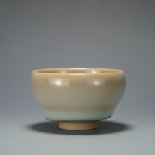 Load image into Gallery viewer, 85ml Ltd. Ed. Shan Kilns Ruyao FangHua Teacup 善窑汝窑芳华杯