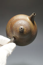 Load image into Gallery viewer, Wood Fired Yellow Jiangponi Hulupiao Yixing Teapot 柴烧黄降坡泥葫芦瓢 150ml