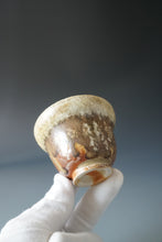 Load image into Gallery viewer, Wood Fired Jingdezhen Stoneware Teacup No.6 柴烧杯 150ml