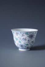 Load image into Gallery viewer, Wood Fired Doucai Flowers Jingdezhen Porcelain Teacup 柴窑斗彩菊花杯 90ml