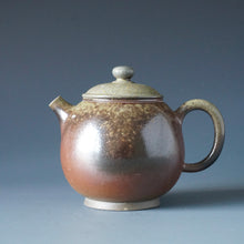 Load image into Gallery viewer, Wood Fired Tall Nixing Teapot by Li Wenxin 李文新柴烧坭兴壶 165ml
