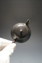 Load image into Gallery viewer, 130ml Dark Eggplant Teapot by Li Wenxin 李文新茄瓜泥兴壶 (深)