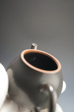 Load image into Gallery viewer, 130ml Dark Eggplant Teapot by Li Wenxin 李文新茄瓜泥兴壶 (深)