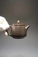 Load image into Gallery viewer, 120ml Gaopiao Nixing Teapot by Li Wenxin 李文新坭兴高瓢