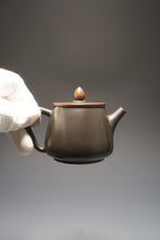 Load image into Gallery viewer, 120ml Gaopiao Nixing Teapot by Li Wenxin 李文新坭兴高瓢