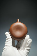 Load image into Gallery viewer, Lao Zini Gourd Yixing Teapot 老紫泥匏瓜 150ml