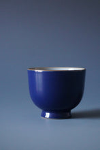 Load image into Gallery viewer, 80ml Jilan Blue Ruyao Teacup by Shan Kilns 善窑汝窑霁蓝直身盏